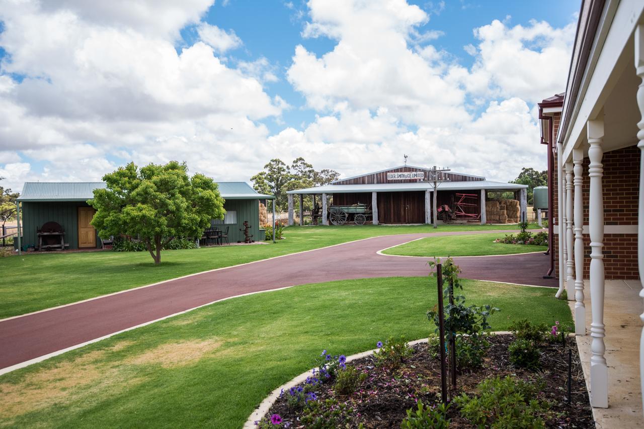 Braybrook Boutique Bed And Breakfast Serpentine Exterior photo