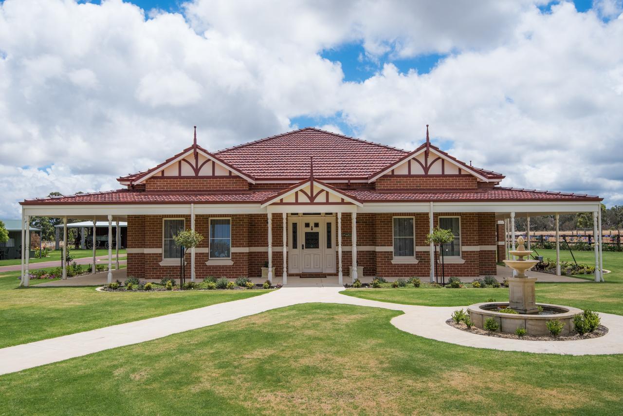 Braybrook Boutique Bed And Breakfast Serpentine Exterior photo