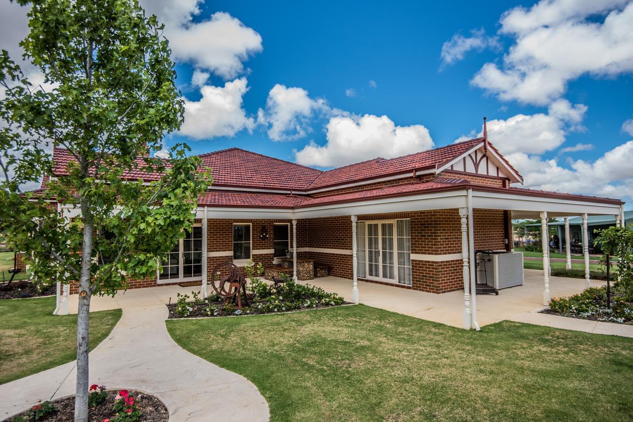 Braybrook Boutique Bed And Breakfast Serpentine Exterior photo