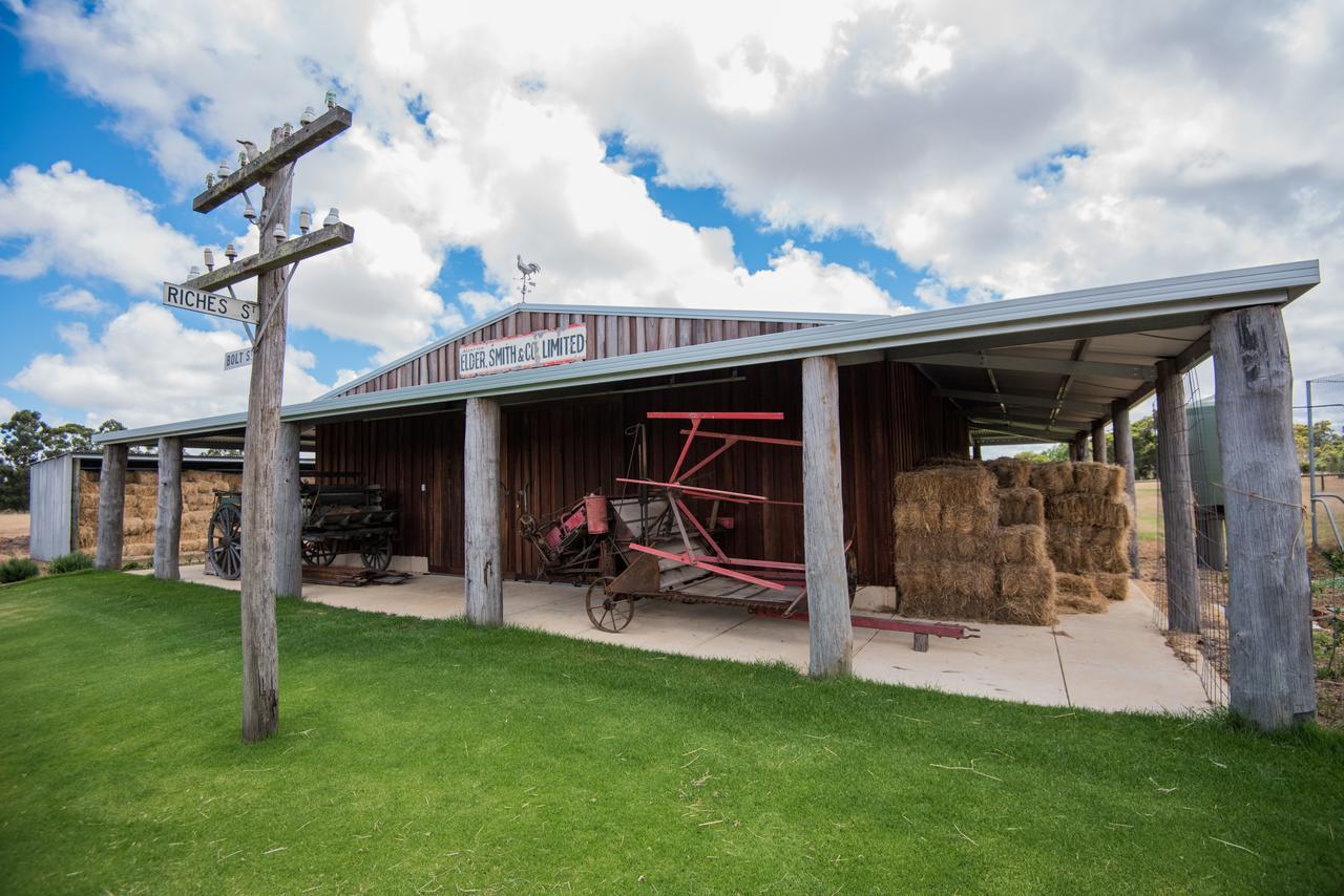 Braybrook Boutique Bed And Breakfast Serpentine Exterior photo